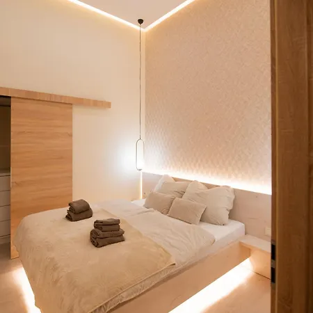 Hubner Apartment