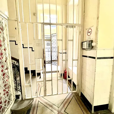 Apartman Amazing Swedish 3 In The Center Budapest