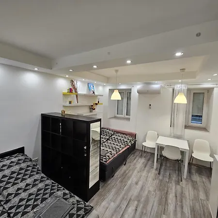 Apartament Unique Offer, Two In One! 2 Studio Egyuett *