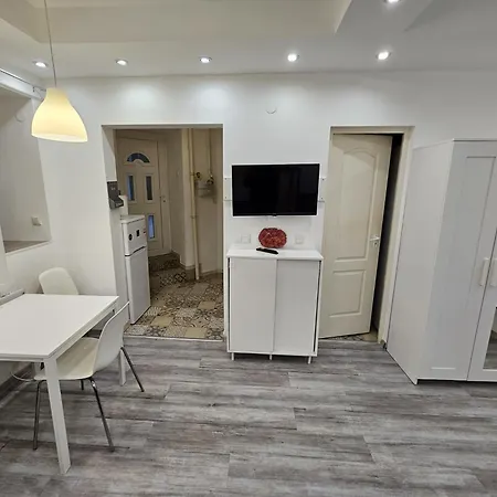 Unique Offer, Two In One! 2 Studio Egyuett Apartament Budapeszt
