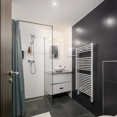 Cosy In Heart Of The -prime Location 부다페스트