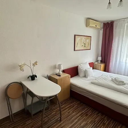 Hermina Westend Apartment Budapest