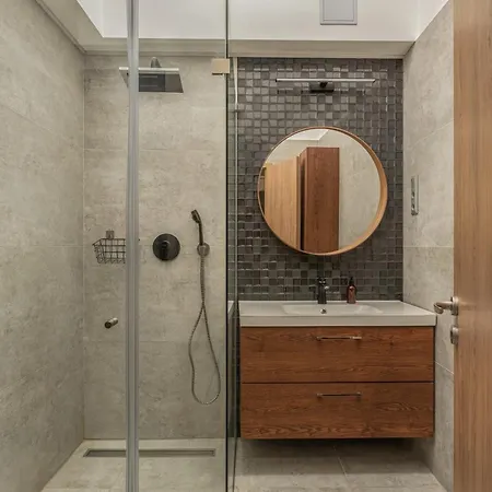With Private Terrace - Near Gellert Thermal Bath Apartment Budapest