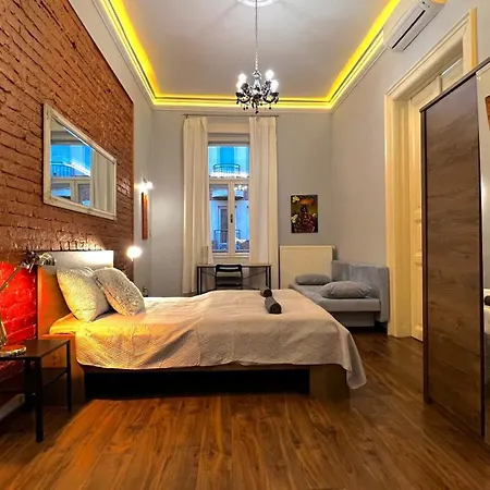 Apartmán V6 By Small