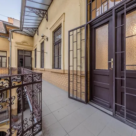 Apartment Sass Glamour Next To St Stephen Basilica S1 Budapest