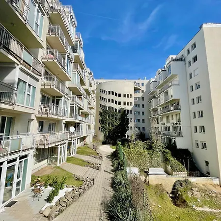 #klauzal11#design #2bdrm #freeparking * Budapest