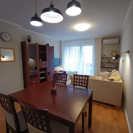 F151 Elitehost Futo Apartment *