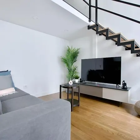 Premium By Hi5- Roekk Szilard Budapest