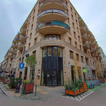 K321 Elitehost Kiraly Apartament *