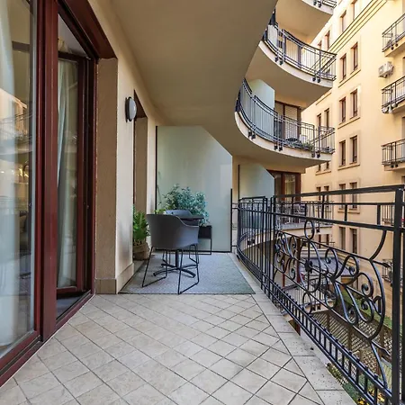 Venus - King Street V - Balcony * Budapest