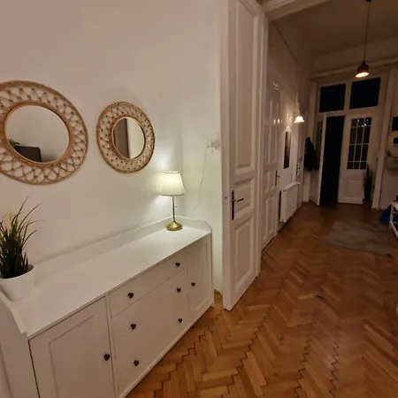 Terrace Vuvu - With Balcony In The Heart Of * Budapest