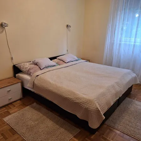 Apartment Gvadanyi Rezidencia