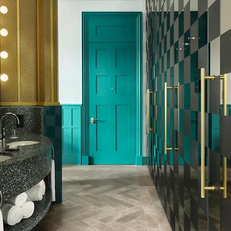 W Hotel