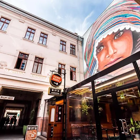 Corbie Downtown * Budapest