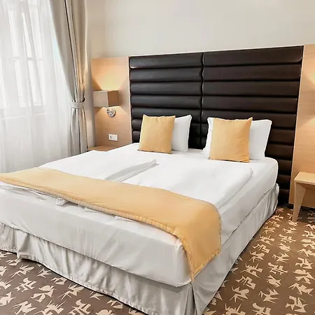 Buda Castle Ξενοδοχείο 4*