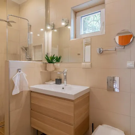 D12 Apartman