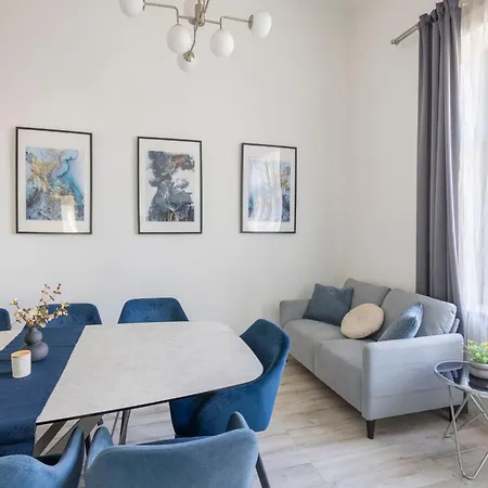 Deluxe Grand W/ 5 Bedrms Appartamento Budapest