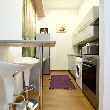 Apartment Premium By Hi5 - Vitkovics *