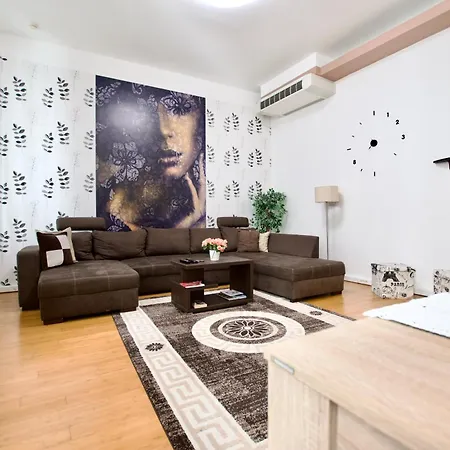 Apartment Premium By Hi5 - Vitkovics
