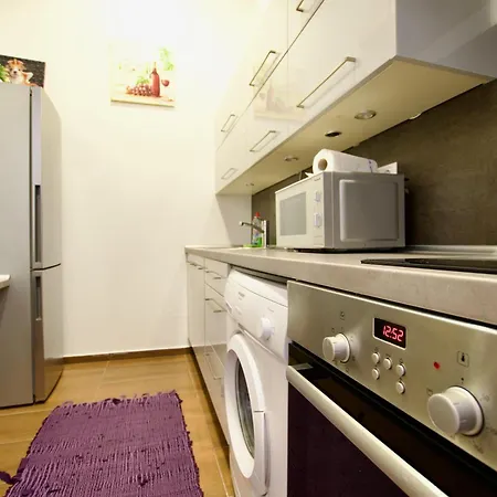 Premium By Hi5 - Vitkovics * Budapest