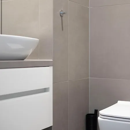 Stylish & Spacious By Prestige Homes *