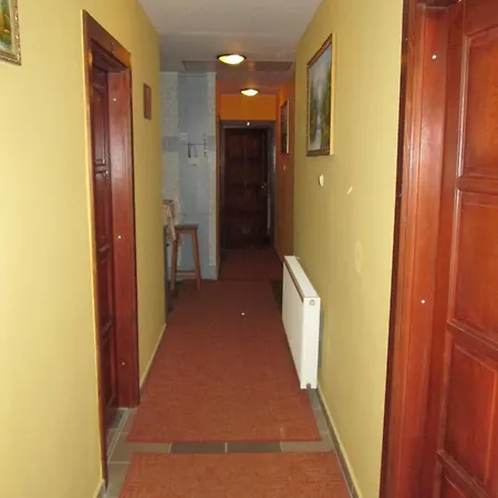 Kisherceg Szallashely Budapest