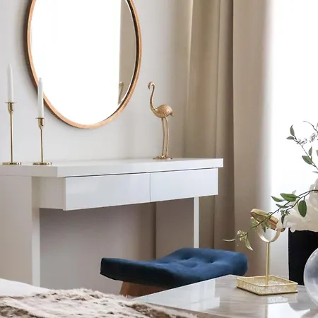 Deluxe With 2 Bedrooms And Ac Budapest