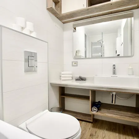 Apartament Premium By Hi5- Near New York Cafe