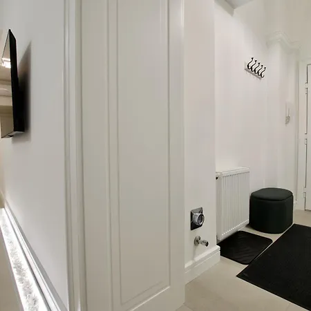 Apartament Premium By Hi5- Near New York Cafe