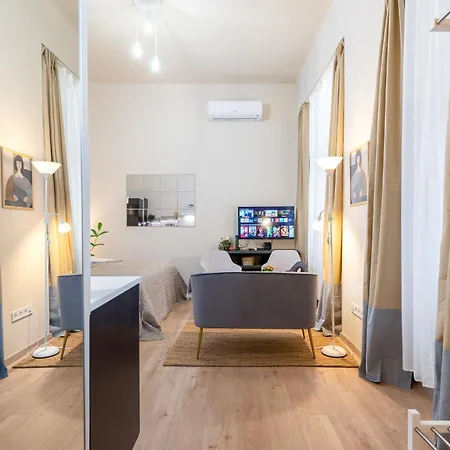 Apartment Charming Downtown *