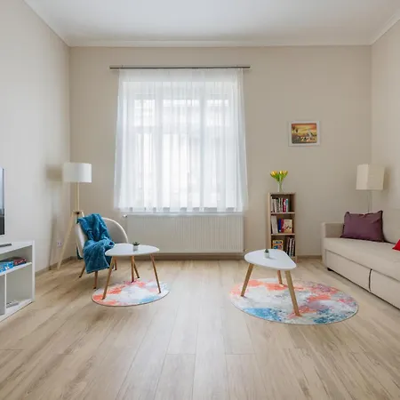Appartement Stylish New With 2 Bedrooms In Buda 2