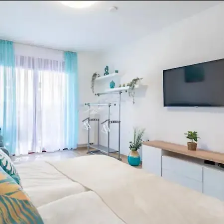 Apartament Aurora *