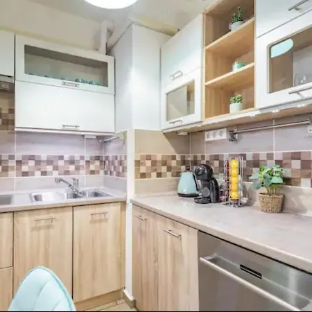 Aurora Apartament