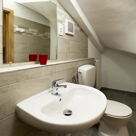 Irisz Panzio Pensionat Budapest