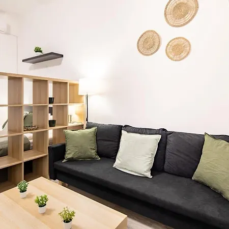 Apartment Comfy Easy Parking