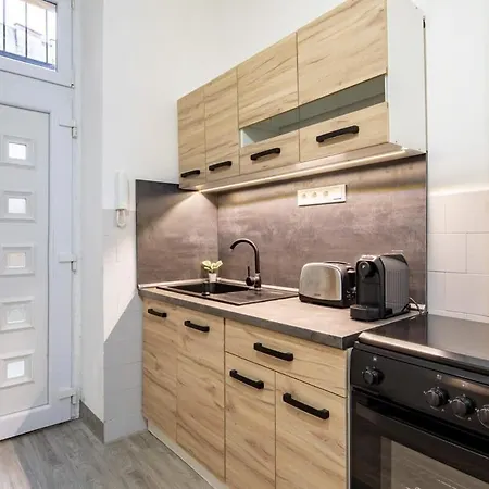 Comfy Easy Parking Apartment Budapest
