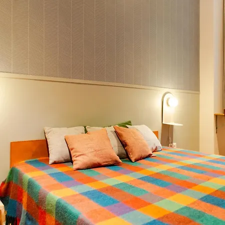 Spacious Family Along River Side, In The Heart Of Buda * Budapest