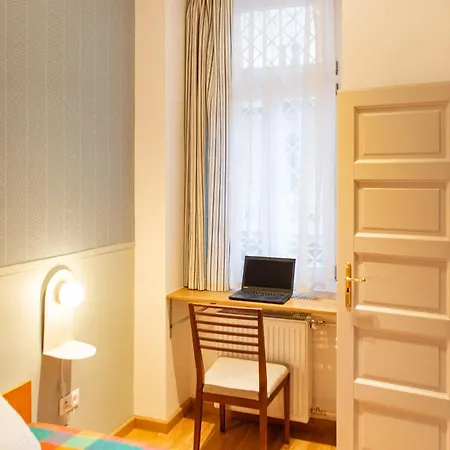 Spacious Family Along River Side, In The Heart Of Buda * Budapest