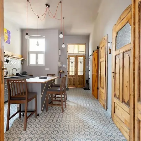 Apartment Elegant And Modern In The Centre Budapest