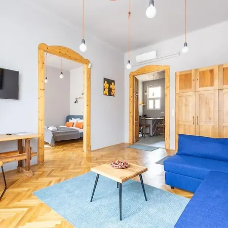 Apartment Elegant And Modern In The Centre *