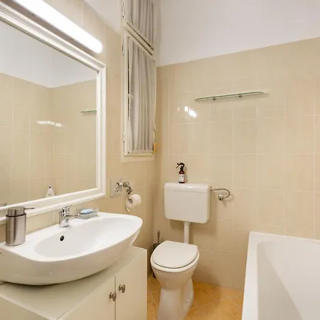 Apartment D20 Dob *