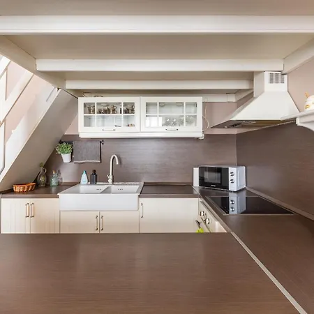 D20 Dob Apartment *