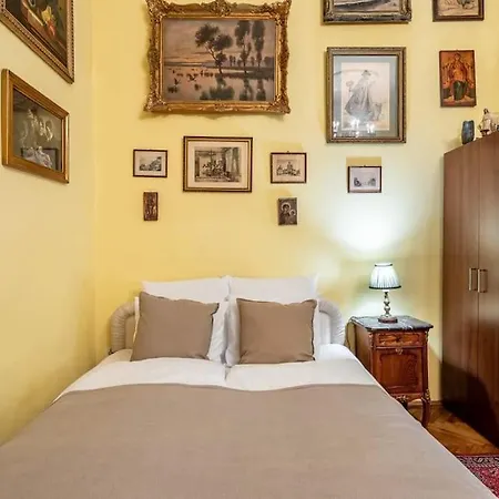 Charming Apartment