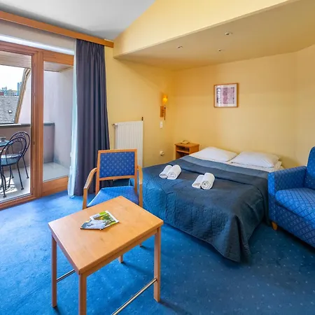 Hotel Corvin - Sissi-flügel 3*