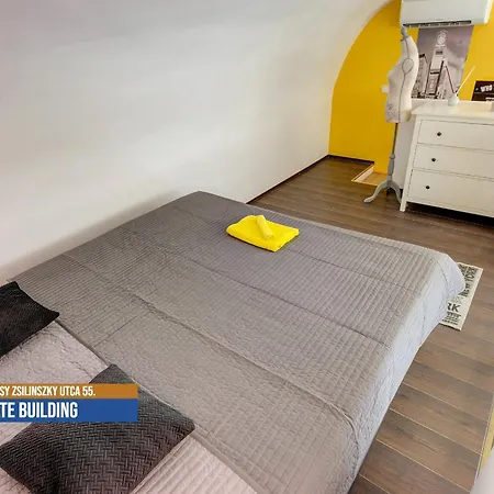 Little Americas Westend Apartment *