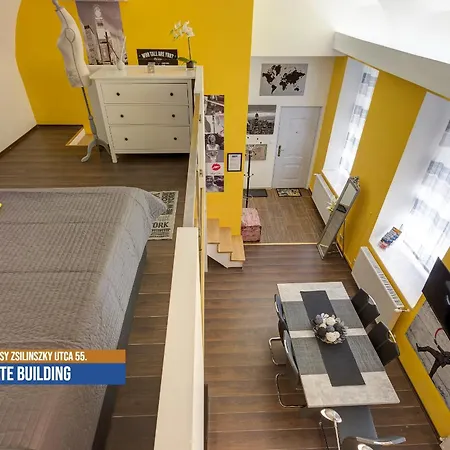 Little Americas Westend Apartment