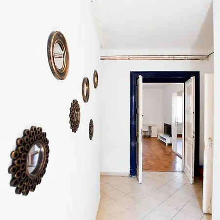 Cityscape Budget Kalvin Budapest