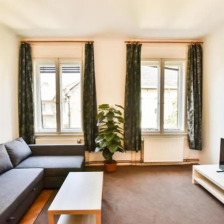 Apartment Cityscape Budget Kalvin