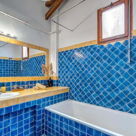 Acme Guest house