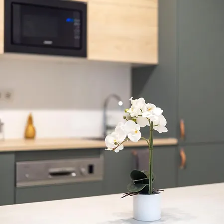 Spacious Cozy With 4bedroom In The Heart Of Bp Apartment Budapest